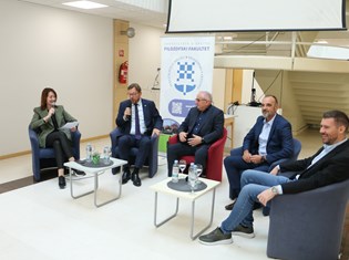 IMG_1256.JPG